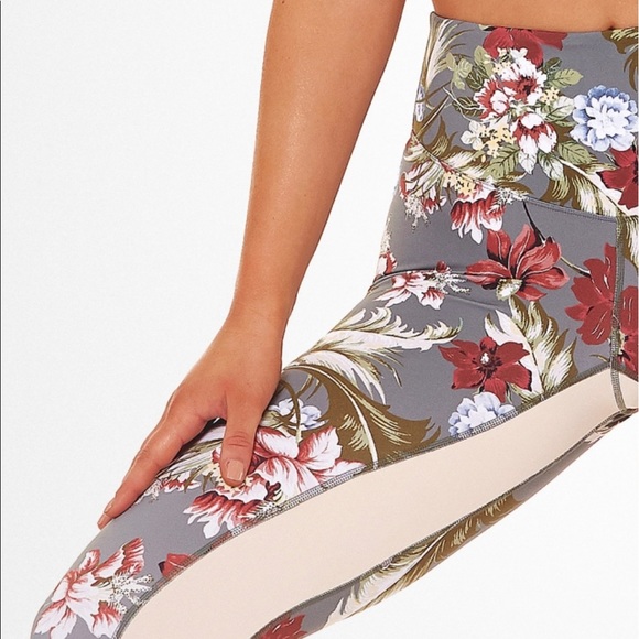 L’URV CARBON38 Lost Garden Slice Leggings - Picture 3 of 5